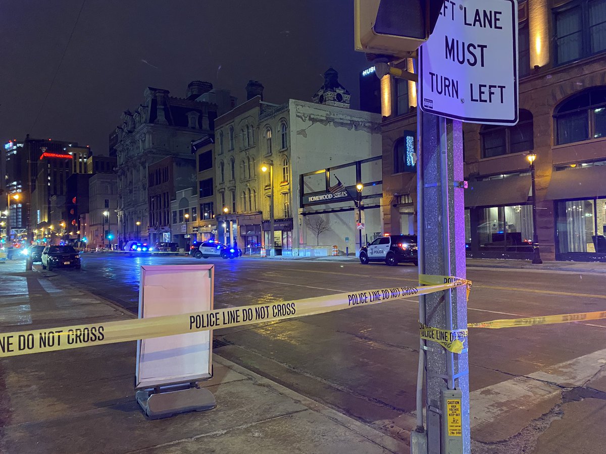 Police have Water blocked off near Clybourn downtown. We are hearing reports of a shooting. Investigators are gathered outside Brownstone Social Lounge.  