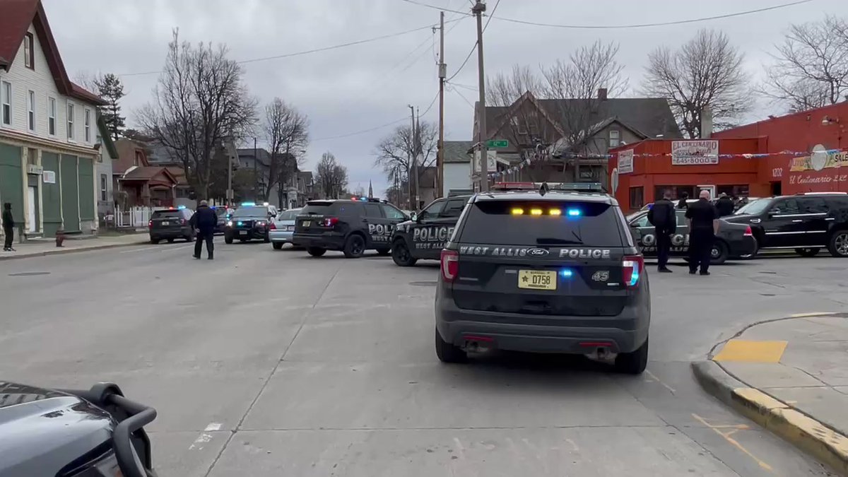 Large police presence at 12th & Greenfield in Milwaukee.  Shooting suspects from earlier incident in West Milwaukee stopped after a pursuit.  Several in custody.