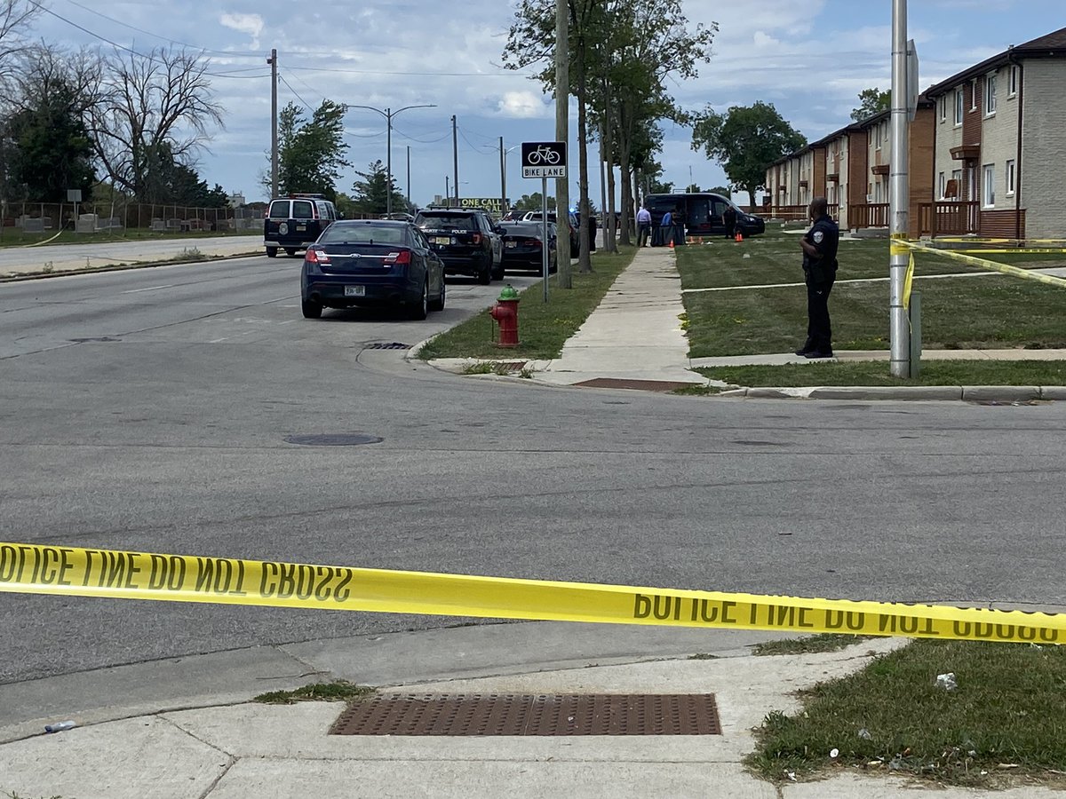 Milwaukee police are on the scene of a deadly shooting at 87th and Silver Spring. People on scene who identified themselves as family tell the victim is a 16-year-old boy. No details from police yet