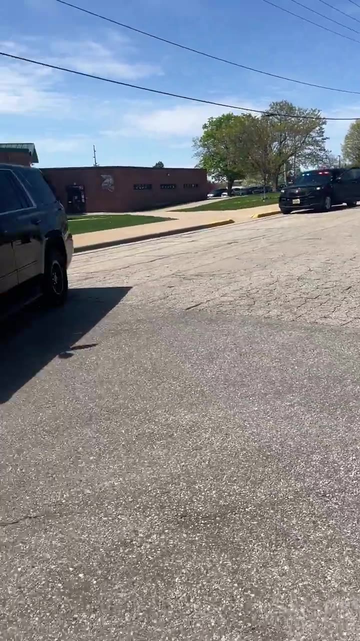Shooting reported at Mt. Horeb Middle School in Mount Horeb, Wisconsin; scene is active
