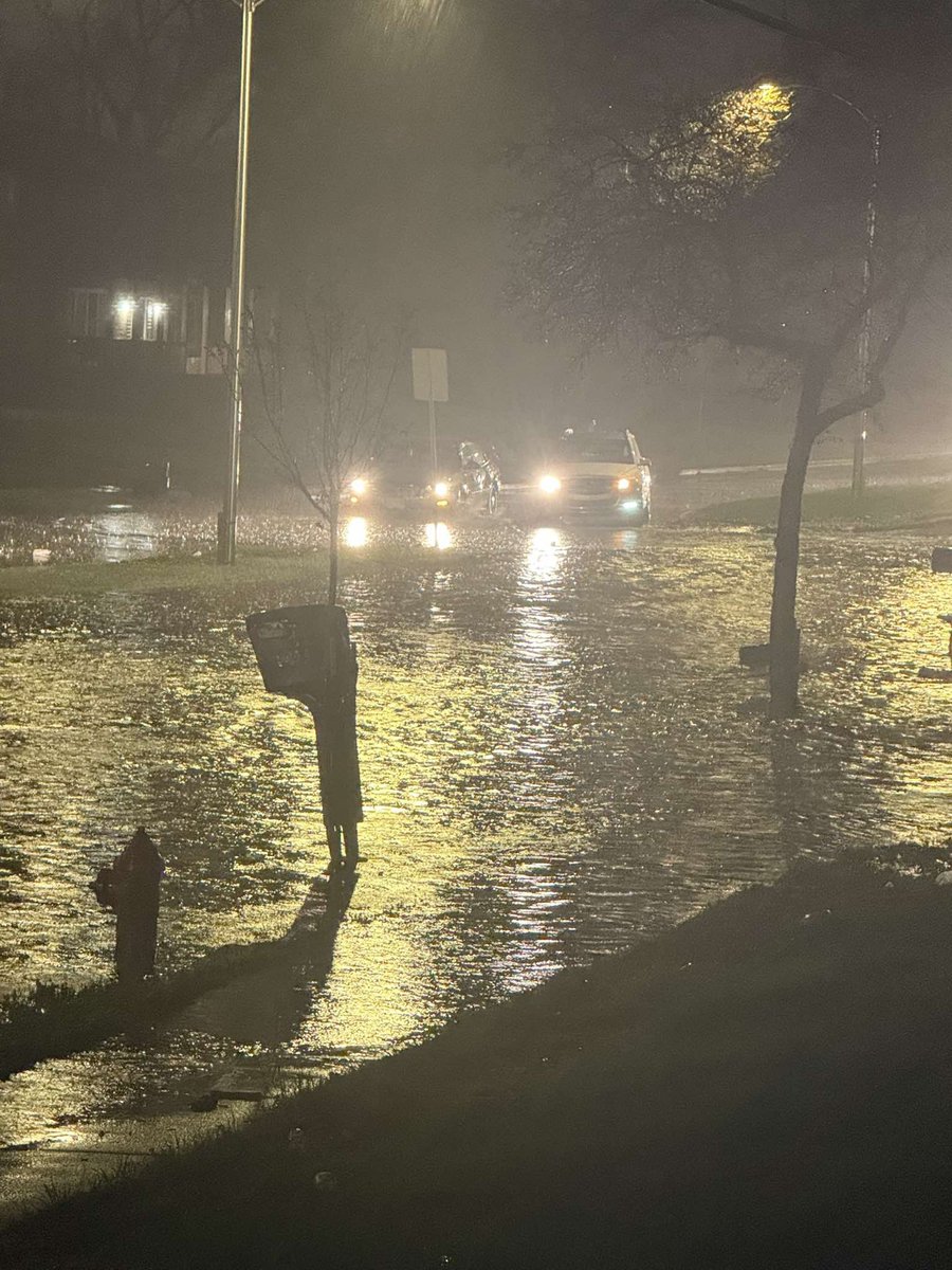 Milwaukee WI - 43rd/Good Hope - Flooding Milwaukee  